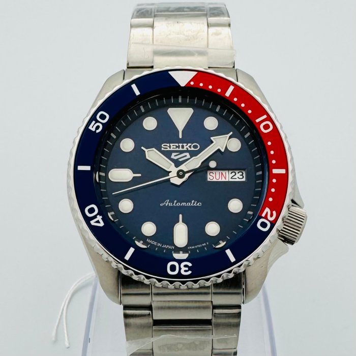 Seiko - Sport 5 Automatic Pepsi Bezel - Ingen mindstepris - Mænd - 2011-nu