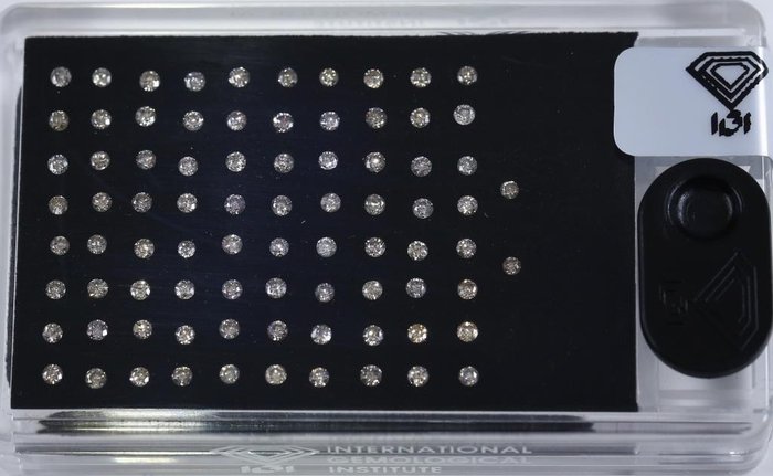 82 pcs Diamant  (Natur)  - 1.76 ct - Rund - I1, I2 - International Gemological Institute (IGI) - Forseglede æske diamanter