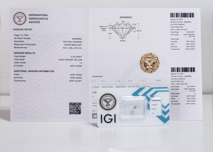 Ingen mindstepris - 1 pcs Diamant  (Naturfarvet)  - 0.34 ct - Rund - Fancy Brun Gul - I2 - International Gemological Institute (IGI) - Fancy Brun Gul