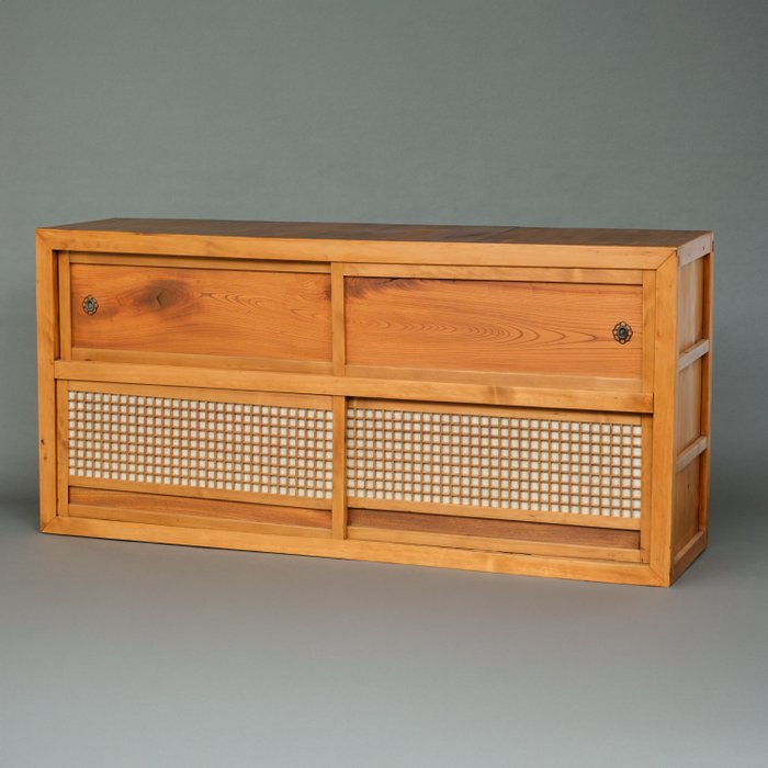 Dressoir i Mizuya-stil - Træ, Hinoki cyprestræ, Keyaki (Zelkova) træ, Sugi (cedertræ), håndsmedet jern - Japan - Meiji-perioden (1868-1912)