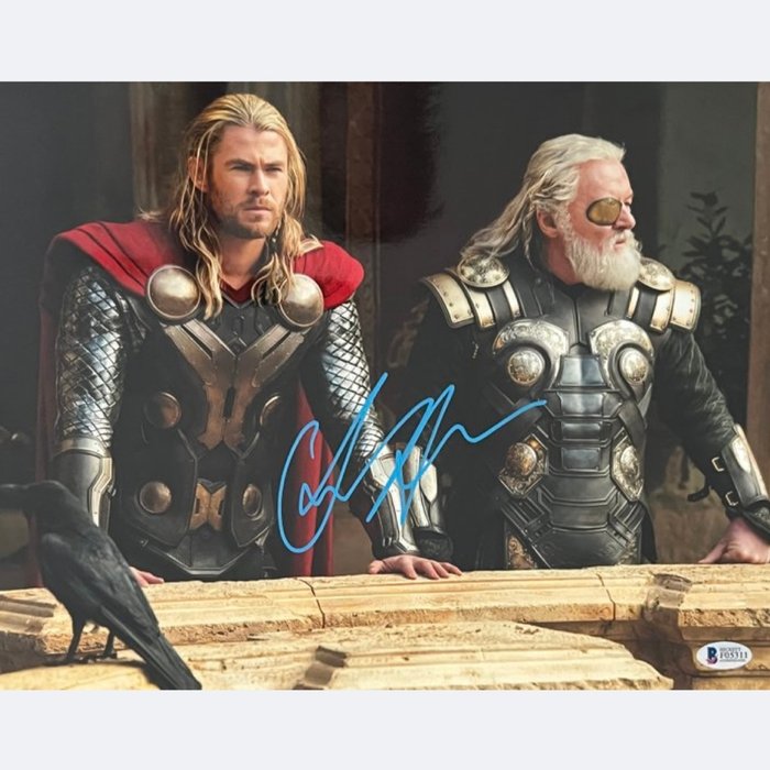 Thor - Signed by Chris Hemsworth (Thor)