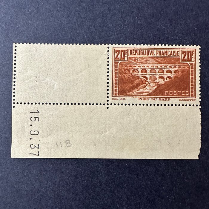 Frankrig  - YT 262 "Pont du Gard" type II dateret mønt i NY ** - TB