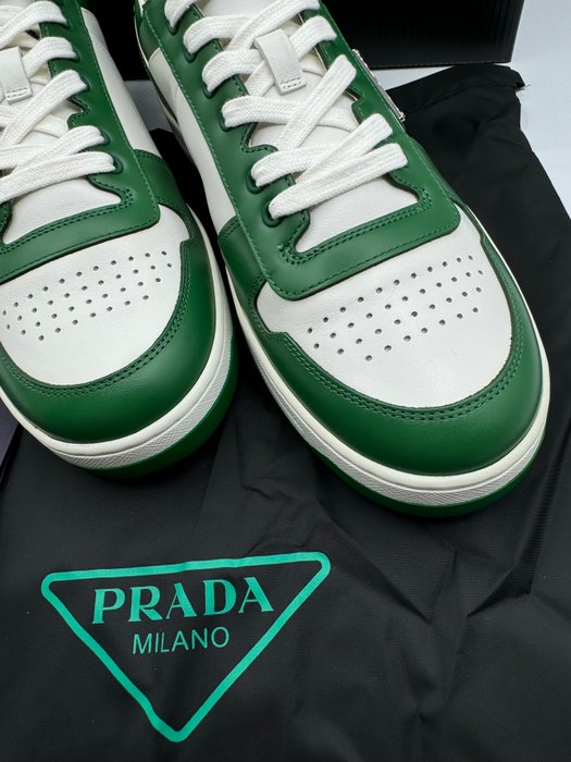 Prada - Sneakers - Størelse: Shoes / EU 42.5