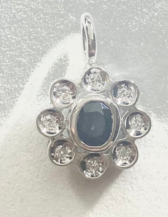 Ingen mindstepris - Vedhæng - 18 kraat Hvidguld -  0.28ct. tw. Safir - Diamant