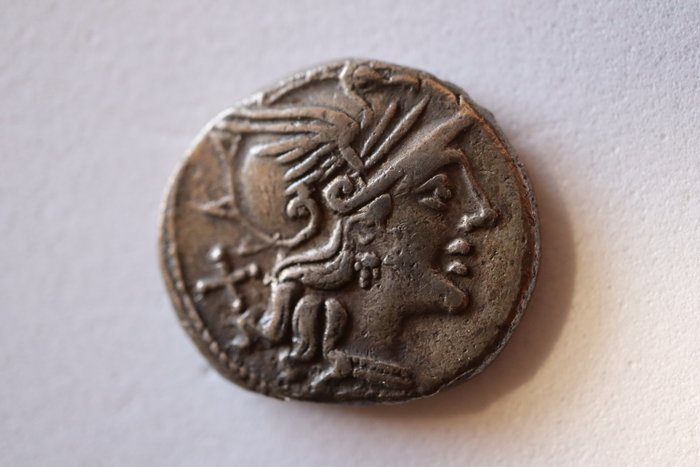 Romerska republiken. L. Saufeius, c. 152 BC. Denarius Rome  (Ingen mindstepris)