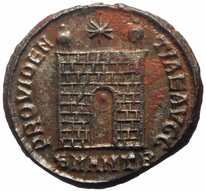 Romarriket. Constantine I (AD 306-337). Follis  (Ingen mindstepris)