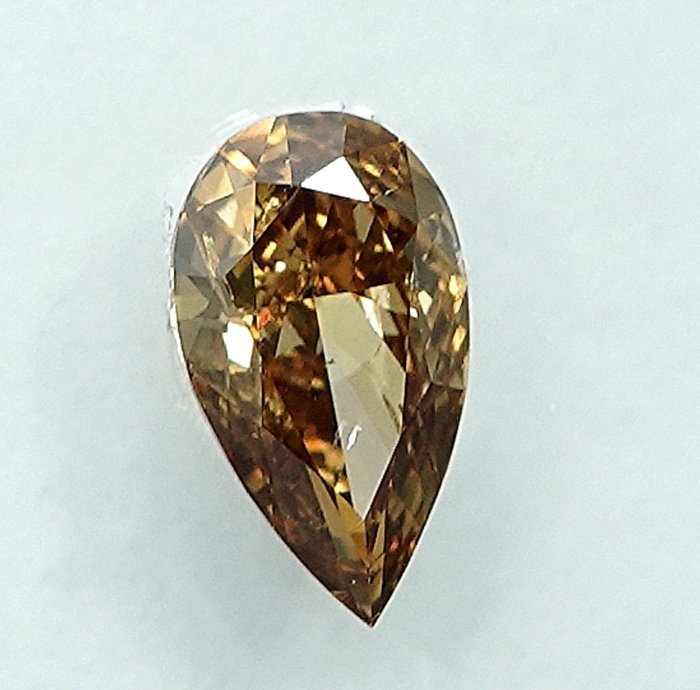 1 pcs Diamant  (Naturfarvet)  - 0.39 ct - Fancy deep Brunlig Gul - SI2 - International Gemological Institute (IGI)