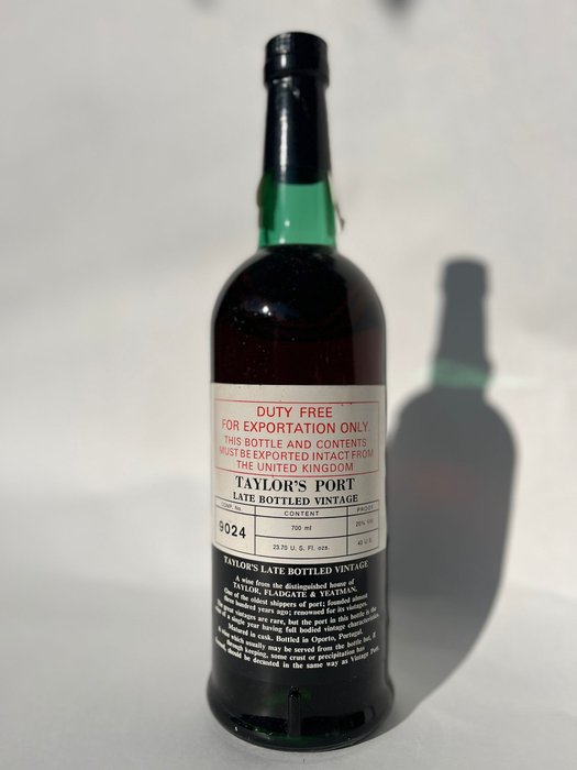 1976 Taylor's - Douro Late Bottled Vintage Port - 1 Flaske (07L)