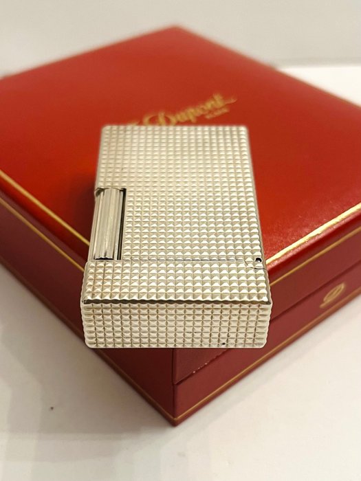 S.T. Dupont - L1 BR - Silver diamond head - Lighter - Forsølvet