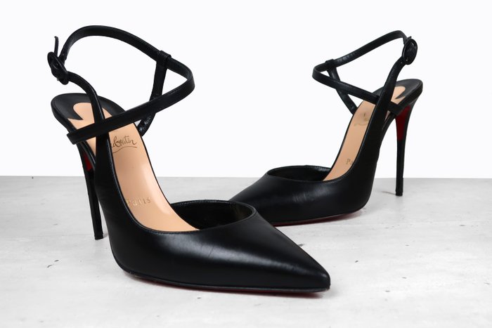 Christian Louboutin - Pumps - Størelse: Shoes / EU 39