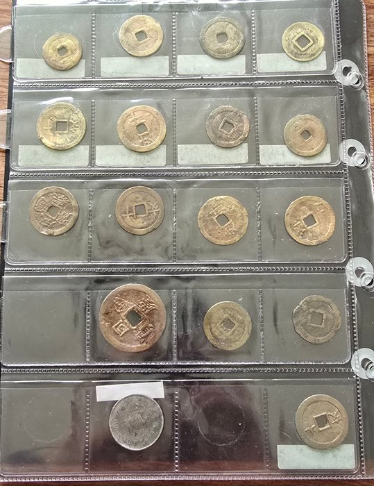 Vietnam. 19th century, Lot of 17 coins  (Ingen mindstepris)