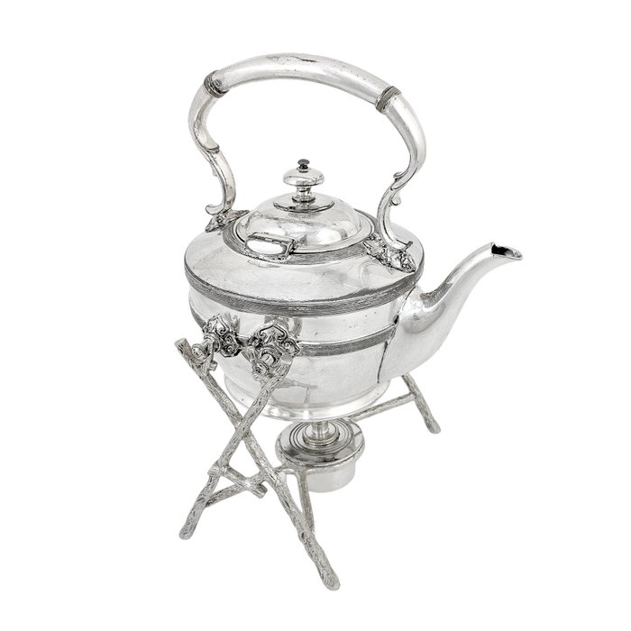 Aesthetic silver plated spirit kettle on branch stand with quatrefoil leaf decoration - James Dixon  Sons - Kedel på stativ og brænder (3) - Forsølvet