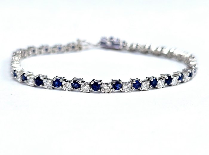 Armbånd - 14 karat Hvidguld -  3.51ct. tw. Diamant (Natur) - Safir