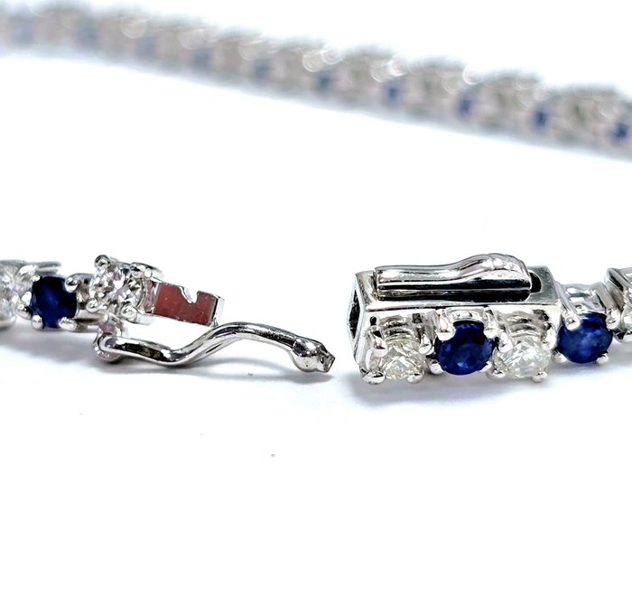 Armbånd - 14 karat Hvidguld -  3.51ct. tw. Diamant (Natur) - Safir