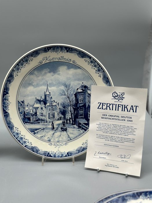 5 Limitierte Sammlerteller: Delfter Weihnachtsserie 1987–1992 – Blaue Fayencekunst mit Zertifikaten - Vægtallerken - Porcelæn