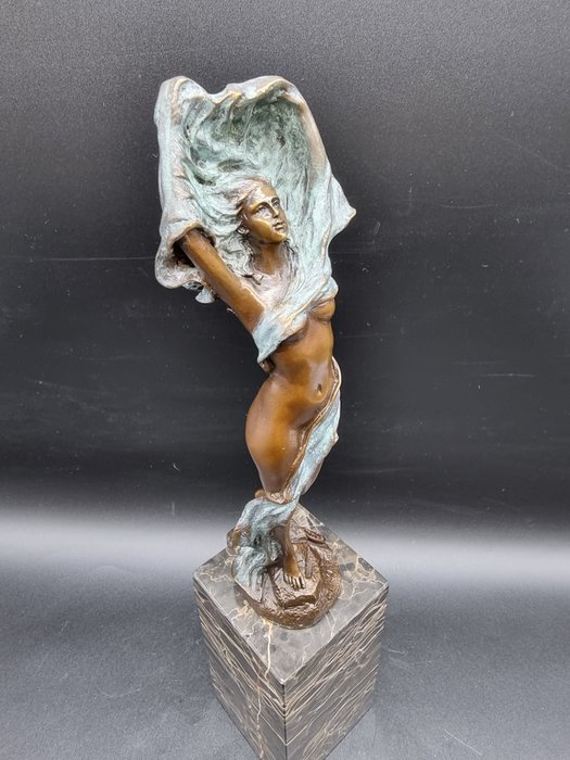 Statue, Large Bronze Scarf Dancer - 35.5 cm - Bronze, Marmor