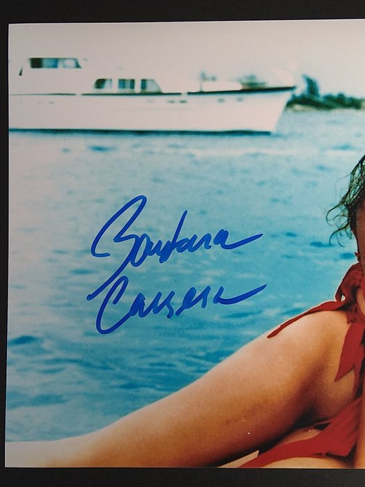 James Bond 007: Never Say Never Again - Barbara Carrera "Fatima Blush" - Autograph, Photo with COA