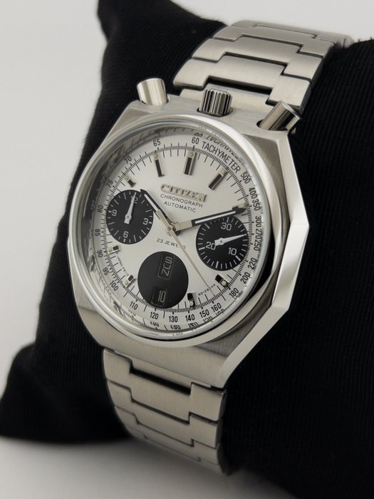 Citizen - " Bullhead" Chronograph Octagon "cal 8110" - 67-9356 - Mænd - 1970-1979