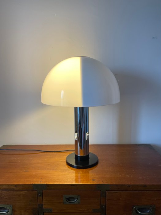 Lampe - Forkromet messing - Bordlampe