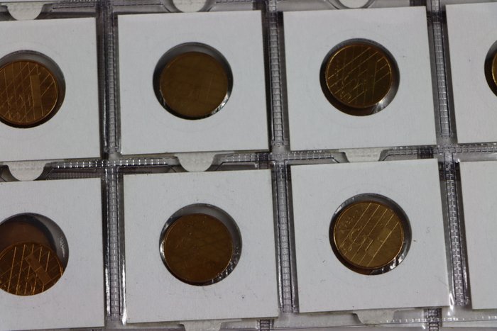 Holland. 5 Gulden 60 stuks  (Ingen mindstepris)