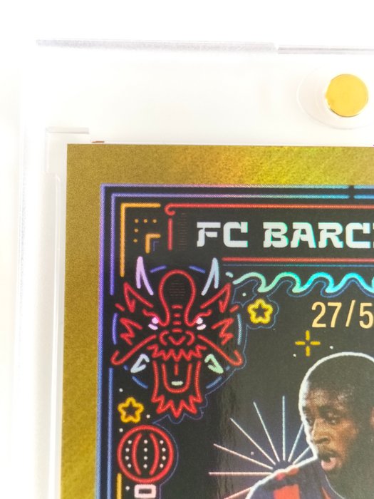 2024 Topps FC Barcelona Dragon Year Yaya Touré #FI-YT Autograph 27/50 - 1 Card - Næsten så god som ny (NM)