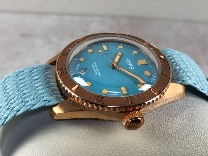 Oris - Divers Sixty-Five Cotton Candy Bronze Automatic - 01 733 7771 3155-07 3 19 02BRS - Unisex - 2011-nu