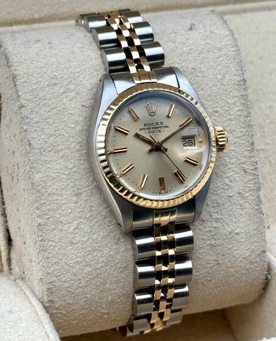 Rolex - Oyster Perpetual Date - 6917 - Kvinder - 1980-1989