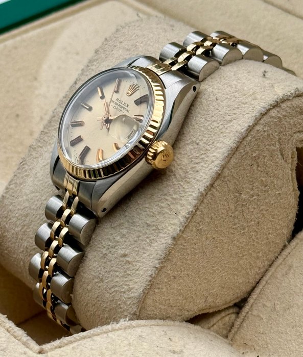 Rolex - Oyster Perpetual Date - 6917 - Kvinder - 1980-1989