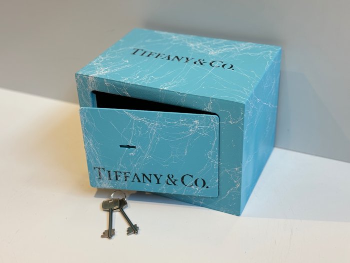 Rob VanMore - Tiffany  Co Vault