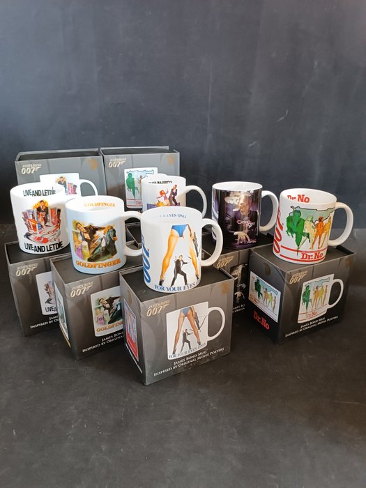 007 James Bond 10 movie mugs