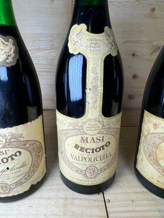 1978 1983  1981 Masi Recioto della valpolicella - Veneto DOCG - 3 Flasker (075 L)