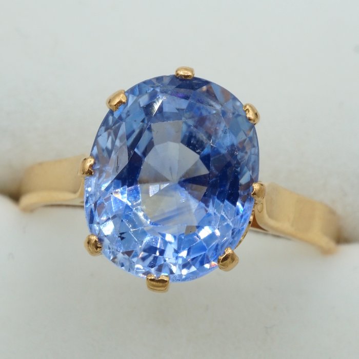 Forlovelsesring - 18 kraat Gulguld -  4.40ct. tw. Safir - GRS INGEN VARME