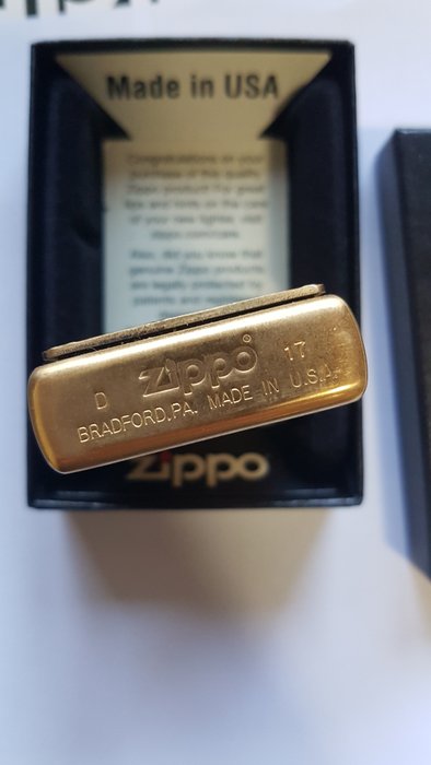 Zippo - Original Zippo Rarität Eagle im Flug Solid Brass - Lighter - Solid messing