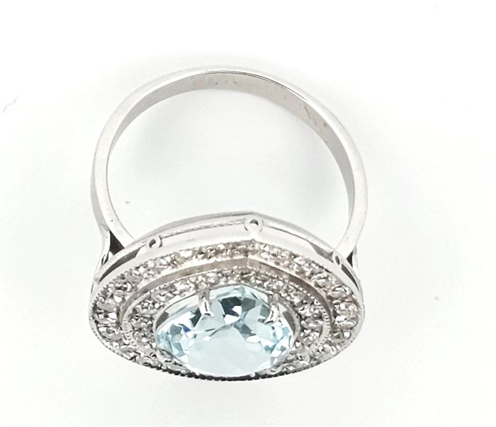 Ring - 18 kraat Hvidguld -  9.00ct. tw. Akvamarin - Diamant