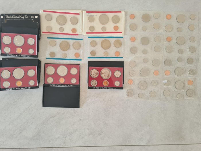 Canada Förenta staterna A Large Lot of 16x Proof Sets and Mint Sets 1968-1984  (Ingen mindstepris)