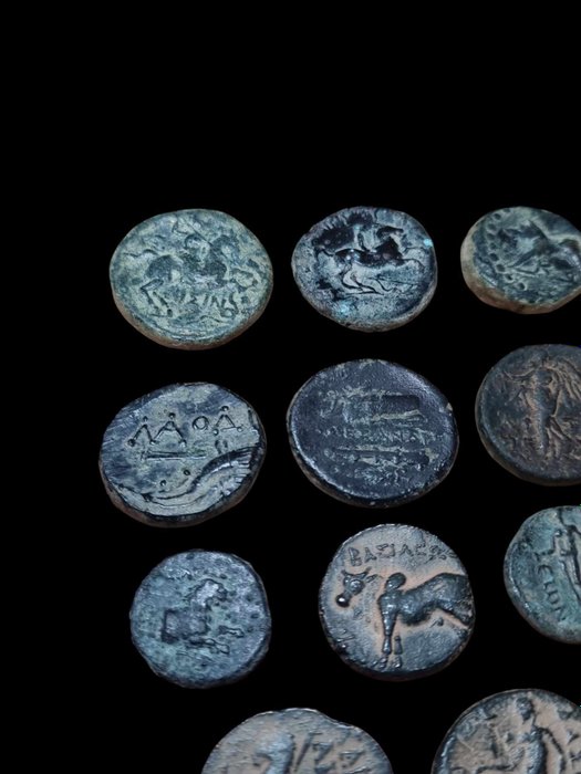 Antikken. Lot of 15 Coins 312 BC - 80 BC/ Including Greek, Seleucids and Macedon  (Ingen mindstepris)