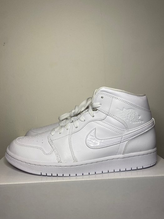 Nike - Air Jordan 1 High - Sneakers - Størelse: EU 44 - Nyt med labels