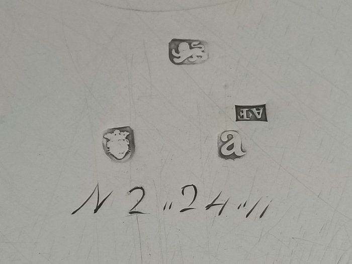 Nyreformet fad - .925 sølv - Andrew Fogelberg - U.K. - 1776 - Kong Georg III