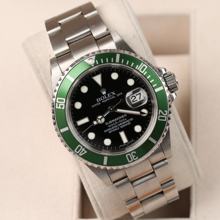 Rolex - Submariner Date "Kermit" - 16610LV - Mænd - 2000-2010