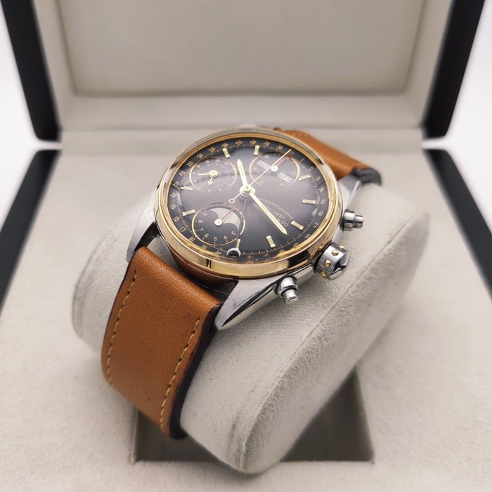 Eberhard  Co - Navy Master Triple Date Moonphase Chronograph - 32012/A6 - Mænd - 2011-nu