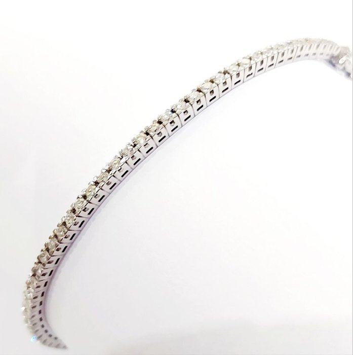 Armbånd - 18 kraat Hvidguld -  1.77ct. tw. Diamant (Natur)