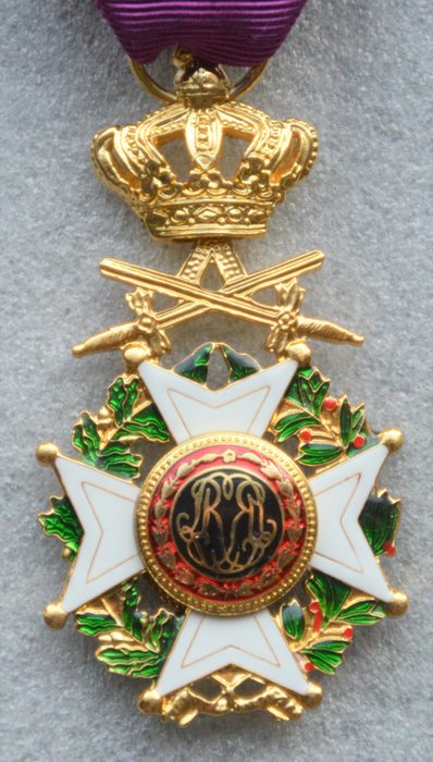 Belgien - Medalje - Officier de l'Ordre de Léopold militaire avec glaives argentés