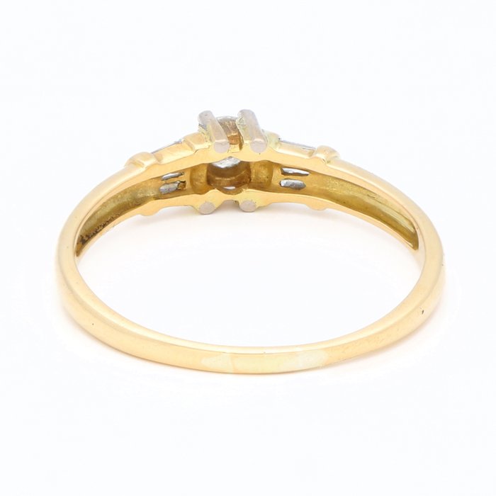 Ingen mindstepris - Ring - 18 kraat Gulguld Diamant (Natur)