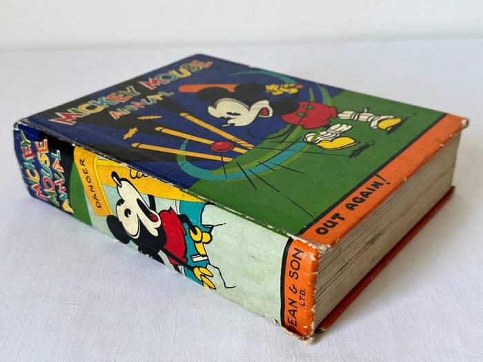 Mickey Mouse Annual #4 - Out again - 1 Comic - Begrænset udgave - 1933