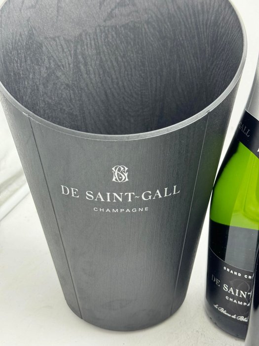 2017 De Saint-Gall, De Saint Gall - Blanc de Blancs Millésimé with Champagne Bucket - Champagne Grand Cru - 6 Flasker (0,75 L)