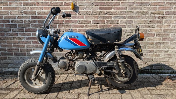 Honda - Z50J Monkey - 50 cc - 1976