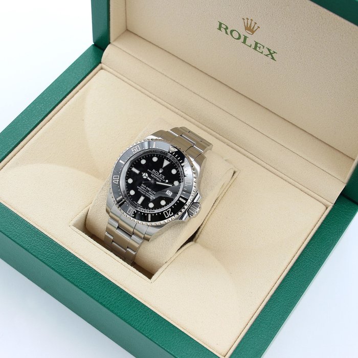 Rolex - Sea-Dweller DeepSea - Black Dial - 116660 - Mænd - 2000-2010