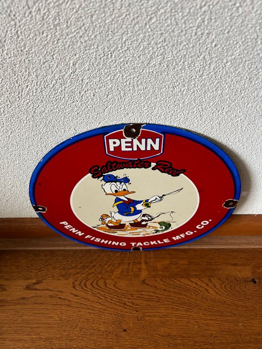 Penn Fishing Tackle MFG. CO. - PENN SALTWATER REEL - Emaljeskilt - Anders And billboard - Emalje, Metal