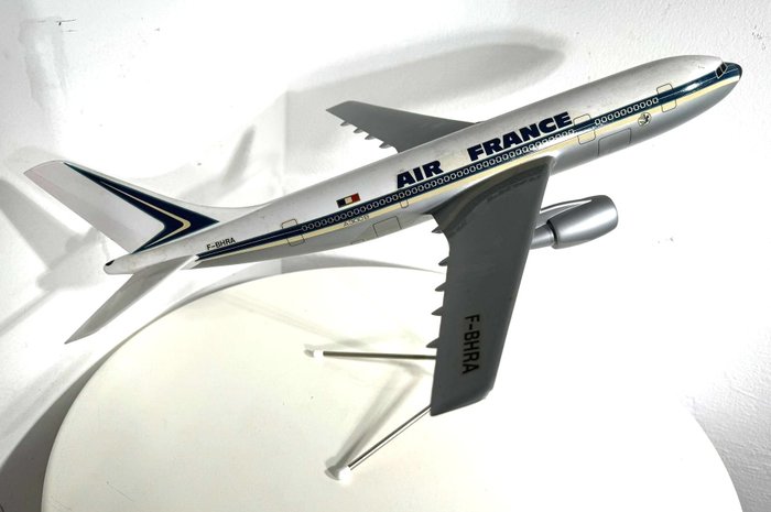 Modelfly - Airbus 300 Air France