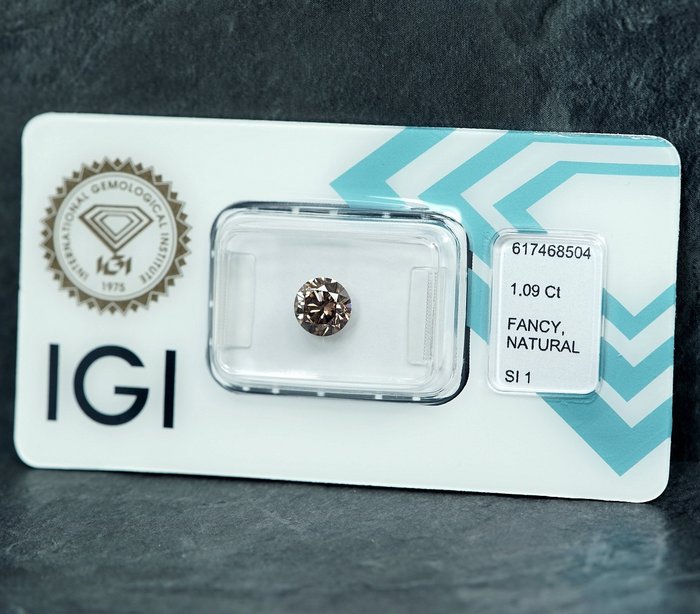 1 pcs Diamant  (Naturfarvet)  - 1.09 ct - Fancy Brunlig Gul - SI1 - International Gemological Institute (IGI)